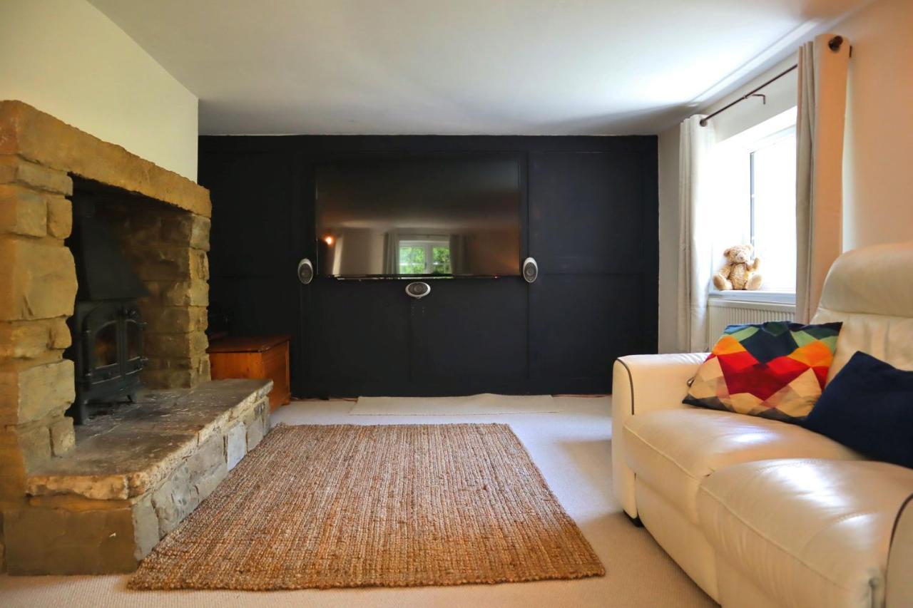 Holiday home Dorset Thatch Retreat: Spacious Family With Garden And Access
